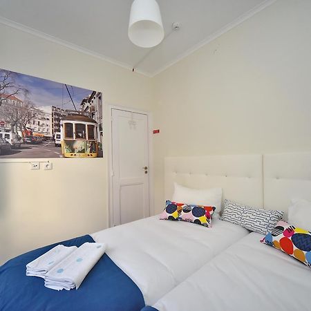Train Lisbon Hostel Εξωτερικό φωτογραφία