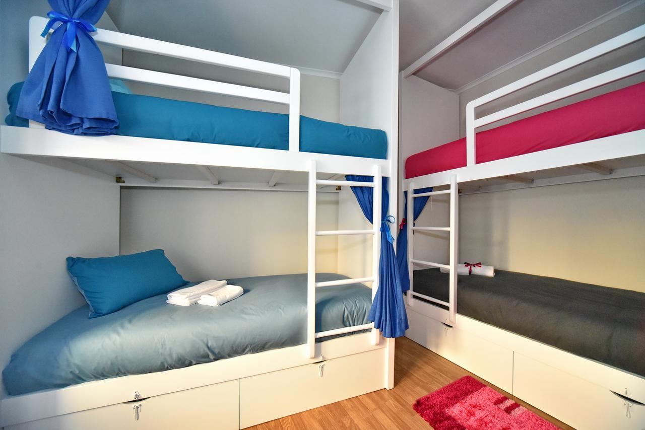 Train Lisbon Hostel Εξωτερικό φωτογραφία