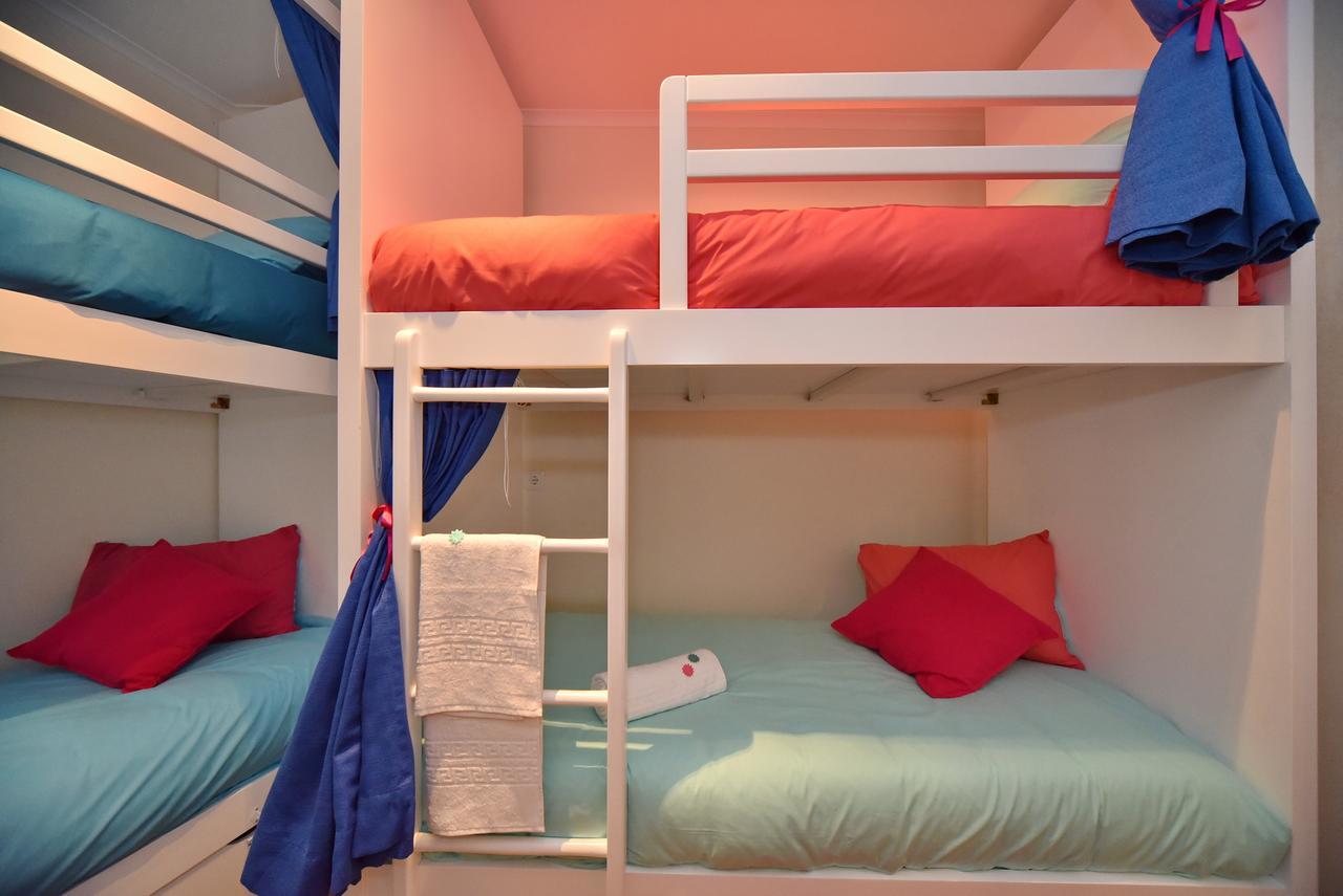 Train Lisbon Hostel Εξωτερικό φωτογραφία